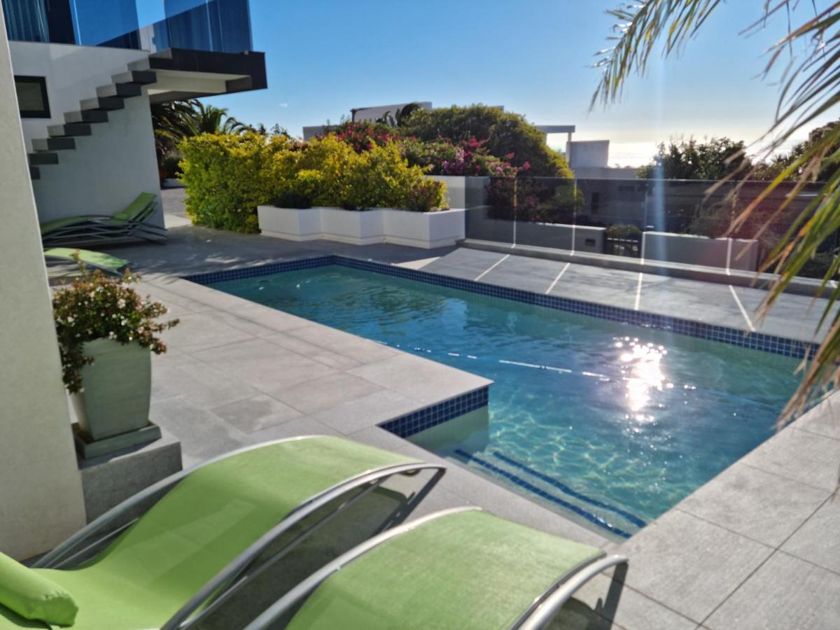 Camps Bay Cosy Accommodation Cape Town Exterior photo