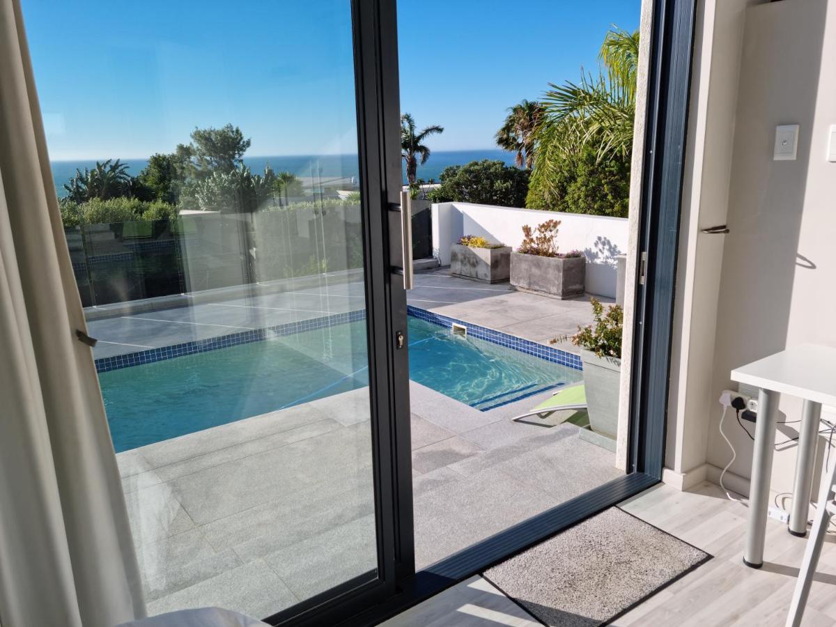 Camps Bay Cosy Accommodation Cape Town Exterior photo