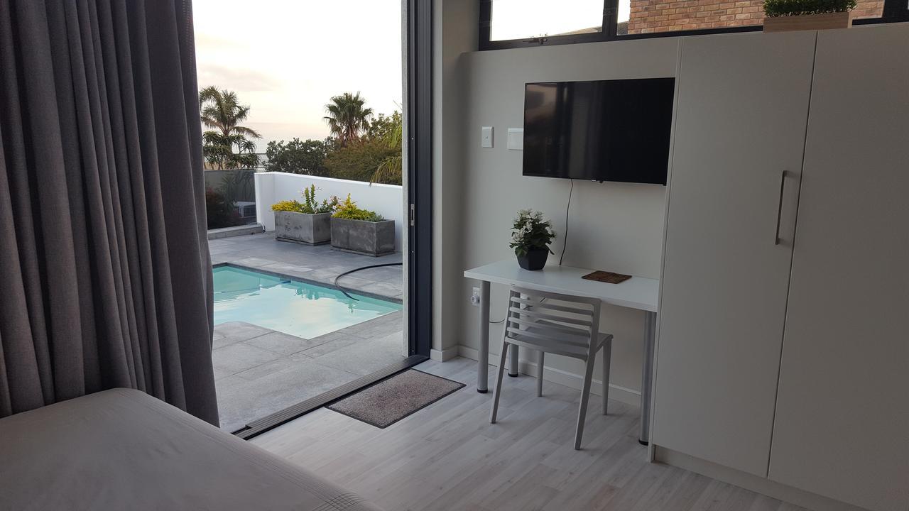 Camps Bay Cosy Accommodation Cape Town Exterior photo