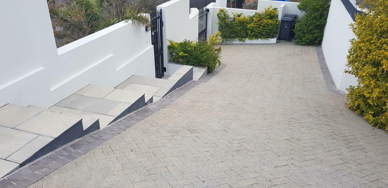 Camps Bay Cosy Accommodation Cape Town Exterior photo